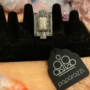 Paparazzi Intricate Silver and Cream Ring